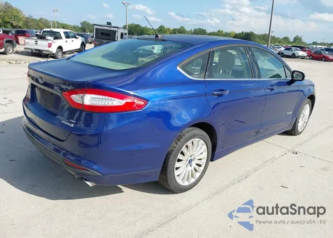 2014 Ford Fusion Hybrid Se z USA, uszkodzony, nr VIN 3FA6P0LU9ER339776